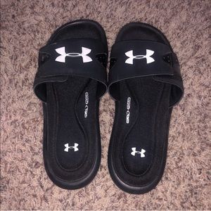 under armour slides